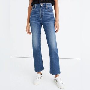 Madewell high rise distressed knee slim demi boot jeans size 25